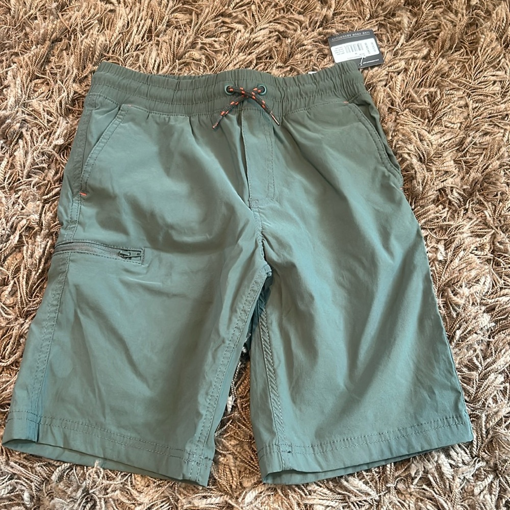 BNWT Eddie Bauer Boys ranger shorts M